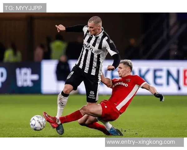 阿尔克马与赫拉克勒斯激战正酣比分揭晓精彩瞬间回顾